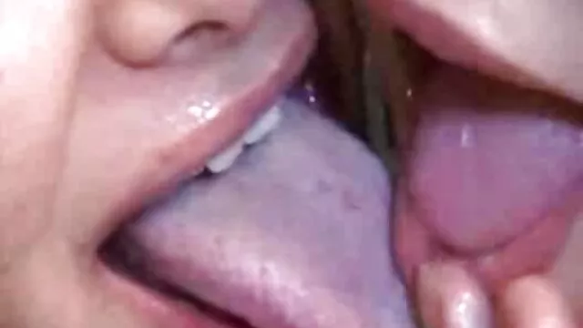 XXX sem registo  Duas raparigas vídeos pornôs brasileiros 2019 na companhia de um homem, vejam o brinquedo sexual outra vez.