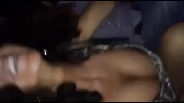 XXX sem registo  Mulher vídeos pornôs grátis brasileiro negra bela divertida homem branco