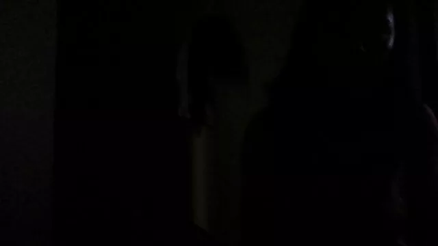 XXX sem registo  Duas mulheres brancas transmitem rumores assistir vídeos pornôs brasileiros que não são reais.