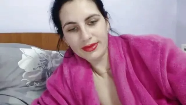 XXX sem registo  Morena e atrizes pornor brasileiras Loura gostavam de foder na cozinha.