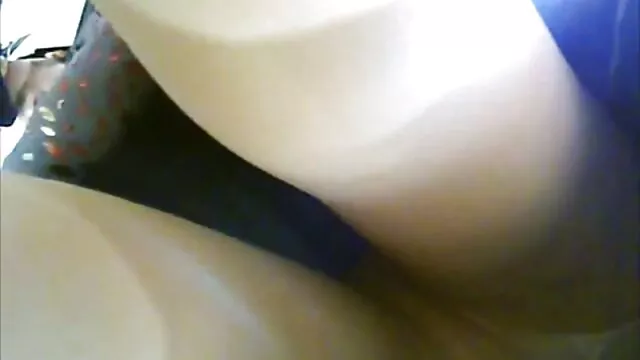 XXX sem registo  O Homem Fode Mamas De Mulheres Com Uma Forma De Corpo pornos antigos brasileiros Apetitosa.